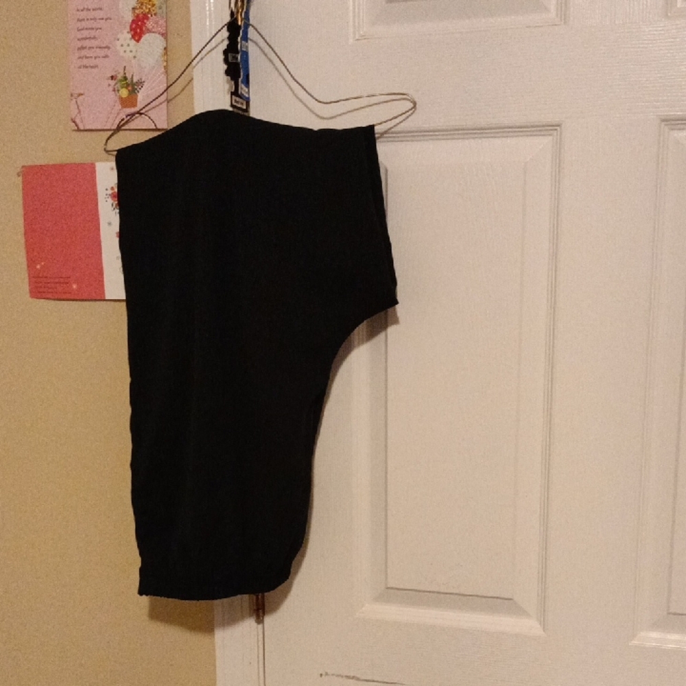Elegant Black Women's Skirt